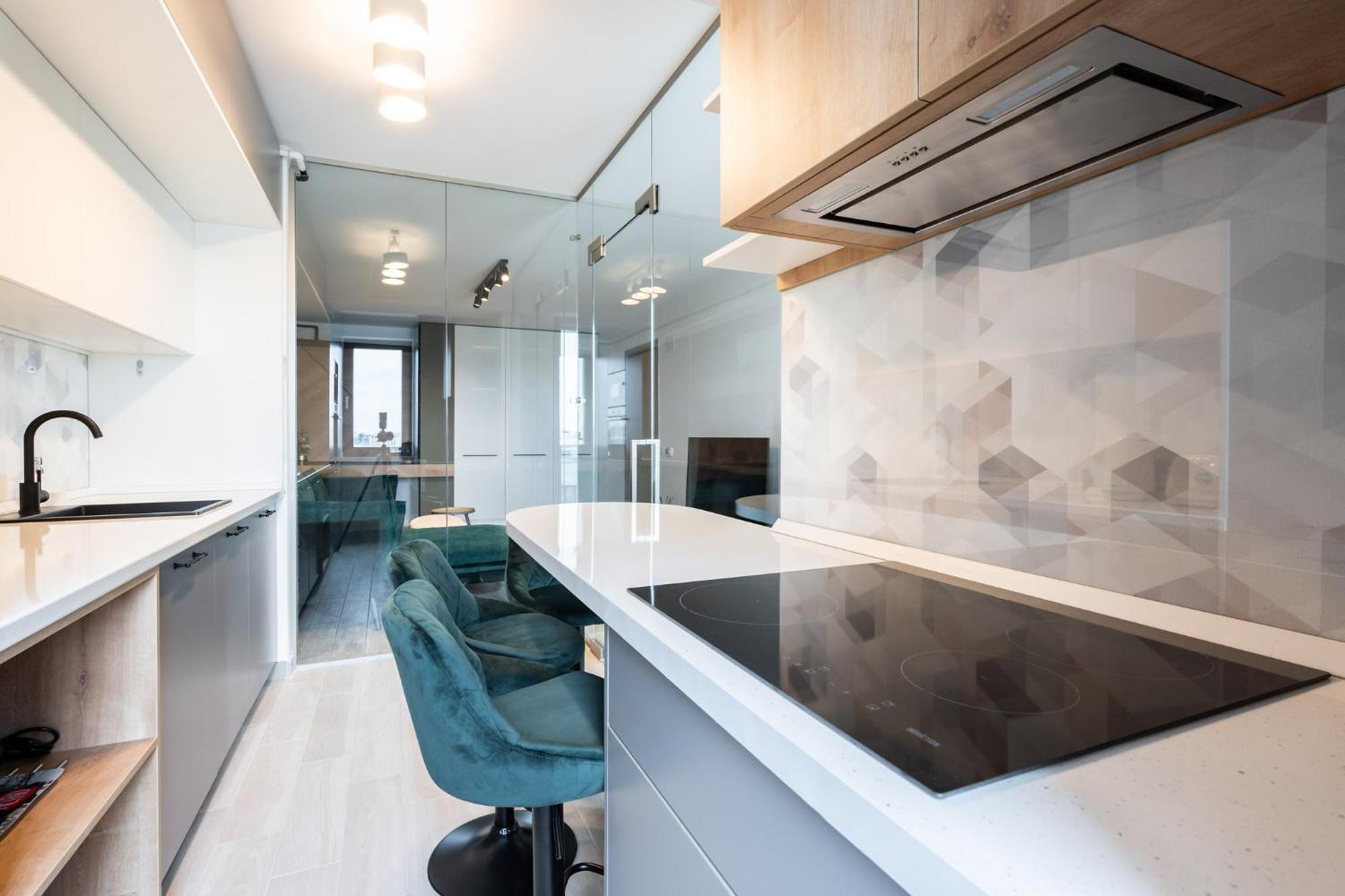Classy Sassy - Elegant Escape In Timpuri Noi Boekarest Buitenkant foto